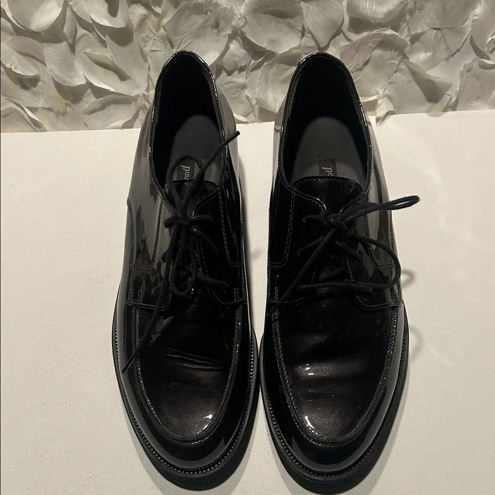 Paul Green Black Patent Leather Lace-Up Oxfords